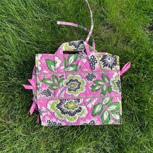 Vera Bradley Priscilla Pink Hanging Foldable Cosmetics Toiletry Bag
